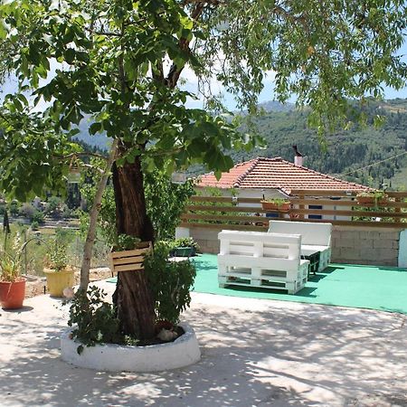Casa Serena Asprogerakata Ngoại thất bức ảnh