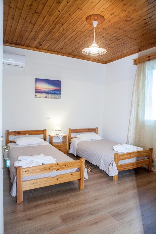 Casa Serena Asprogerakata Ngoại thất bức ảnh